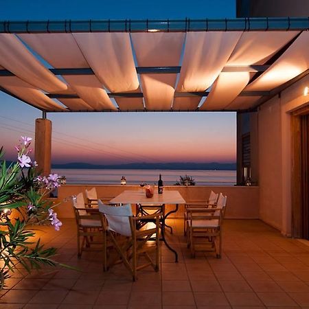 Mani Tower Villa Akrogiali ภายนอก รูปภาพ