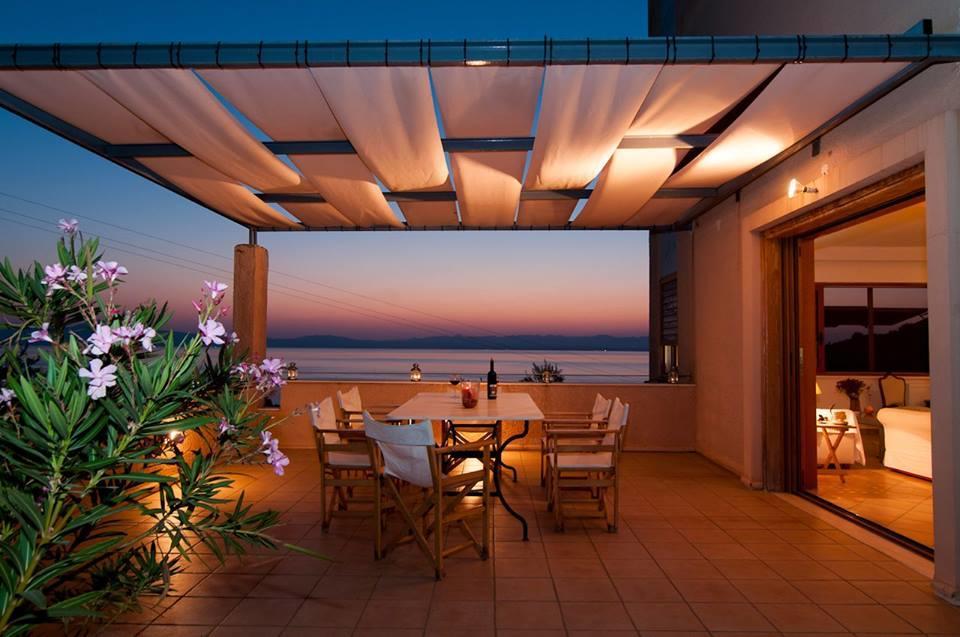 Mani Tower Villa Akrogiali ภายนอก รูปภาพ